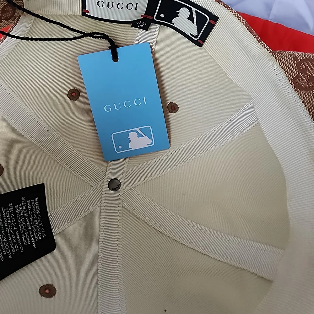 Gucci Beige and Brown Patterned Hat - Picture 3 of 3